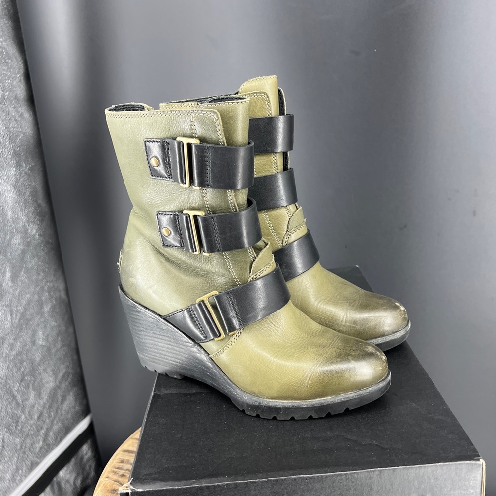 Sorel Khaki and Black Wedge Ankle Boots